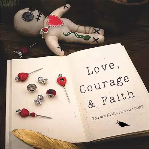 Black Raven Beads Love, Courage & Faith