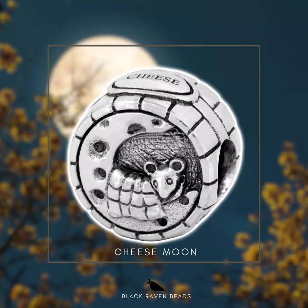 Cheese Moon bead