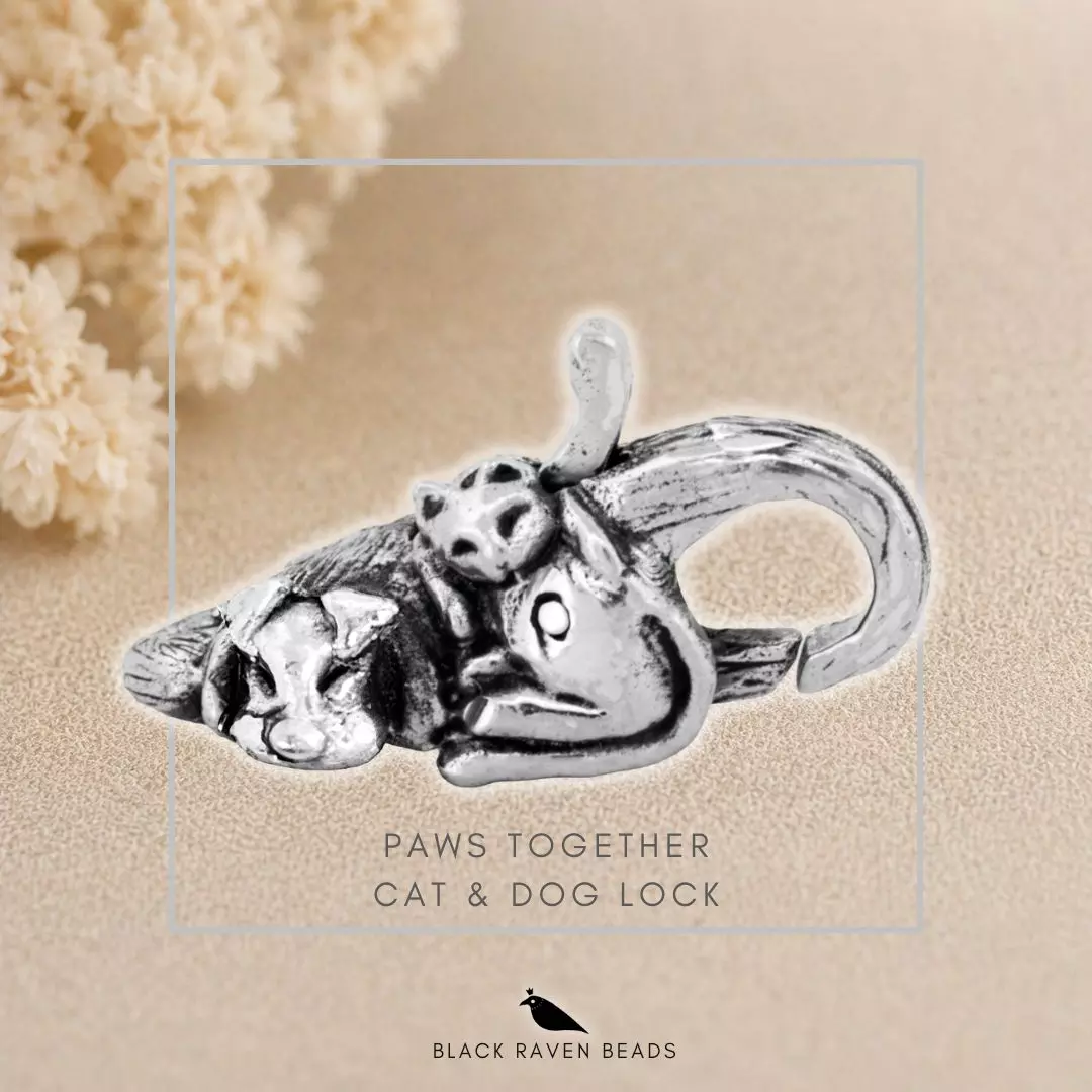 Paws Together Cat & Dog Lock